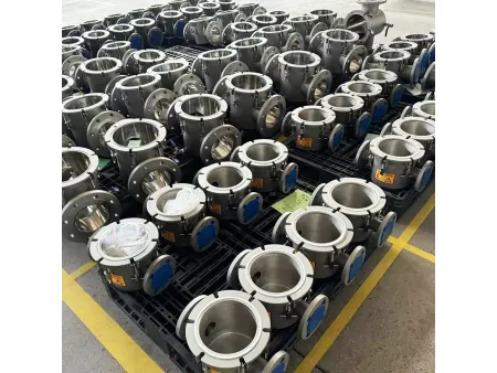 Trappola magnetica per liquidi
