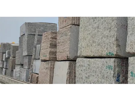 Memoriali, lapidi e monumenti personalizzati