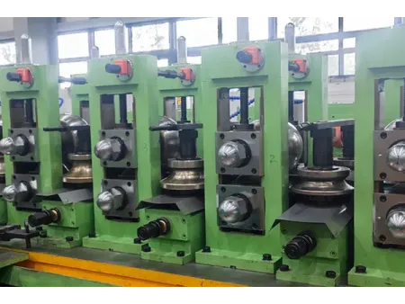 Linea di saldatura laser per tubi (tubi e laminatoi per tubi)