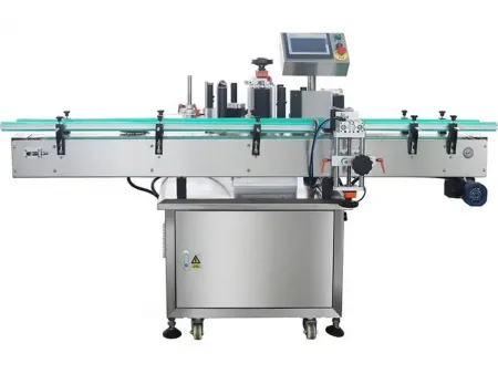 Etichettatrice automatica con l'orientamento