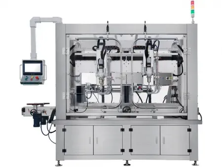 Tappatrice automatica con sistema di inseguimento