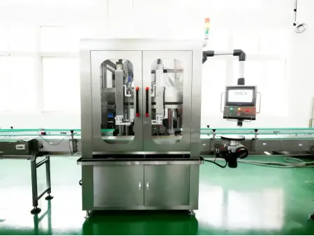Riempitrice automatica con sistema di inseguimento